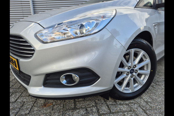 Ford S-Max 1.5i H6 Clima,Stoel/stuur/voorruit verwarming,Adroid,Navigatie,trekhaak,pdc ,