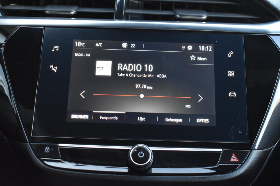 Opel Corsa 1.2 Turbo 100 PK Elegance | Panodak | Camera | Carplay | Incl. garantie