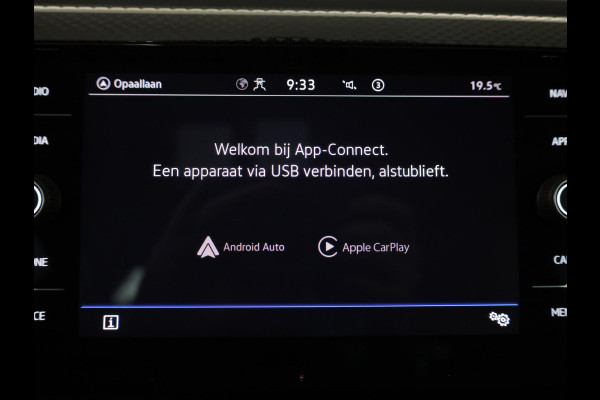 Volkswagen Taigo 1.0 TSI Life 95 pk | Verlengde garantie | Navigatie | Parkeersensoren | Achteruitrijcamera | Stoelverwarming | Keyless | Volkswagen Taigo 1.0 TSI Life 95 pk | Verlengde garantie | Navigatie | Parkeersensoren | Achteruitrijcamera | Stoelverwarming | Keyless |