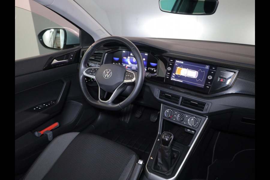 Volkswagen Taigo 1.0 TSI Life 95 pk | Verlengde garantie | Navigatie | Parkeersensoren | Achteruitrijcamera | Stoelverwarming | Keyless | Volkswagen Taigo 1.0 TSI Life 95 pk | Verlengde garantie | Navigatie | Parkeersensoren | Achteruitrijcamera | Stoelverwarming | Keyless |