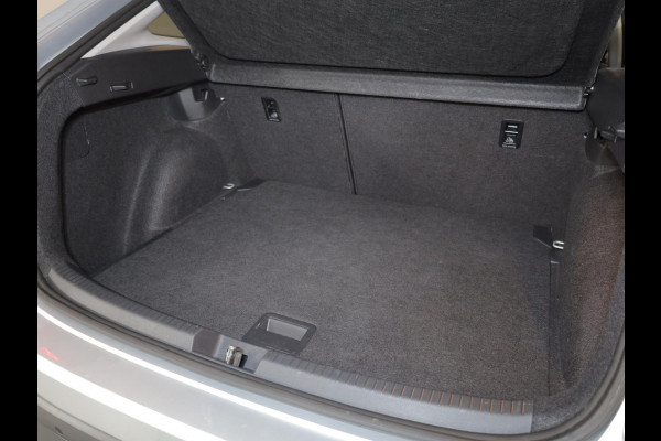 Volkswagen Taigo 1.0 TSI Life 95 pk | Verlengde garantie | Navigatie | Parkeersensoren | Achteruitrijcamera | Stoelverwarming | Keyless | Volkswagen Taigo 1.0 TSI Life 95 pk | Verlengde garantie | Navigatie | Parkeersensoren | Achteruitrijcamera | Stoelverwarming | Keyless |