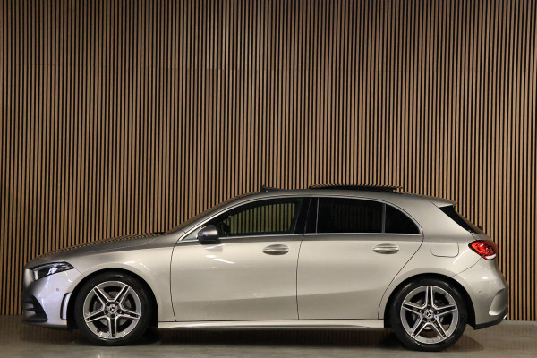 Mercedes-Benz A-Klasse A 180 d AMG pakket | Panorama dak | Burmester | Widescreen | Apple Carplay | Sfeerverlichting | Stoelverwarming | Alcantara | 360 PDC | Volledig onderhouden | Nieuwe Distributieriem Mercedes-Benz A-Klasse A 180 d AMG pakket | Panorama dak | Burmester | Widescreen | Apple Carplay | Sfeerverlichting | Stoelverwarming | Alcantara | 360 PDC | Volledig onderhouden | Nieuwe Distributieriem