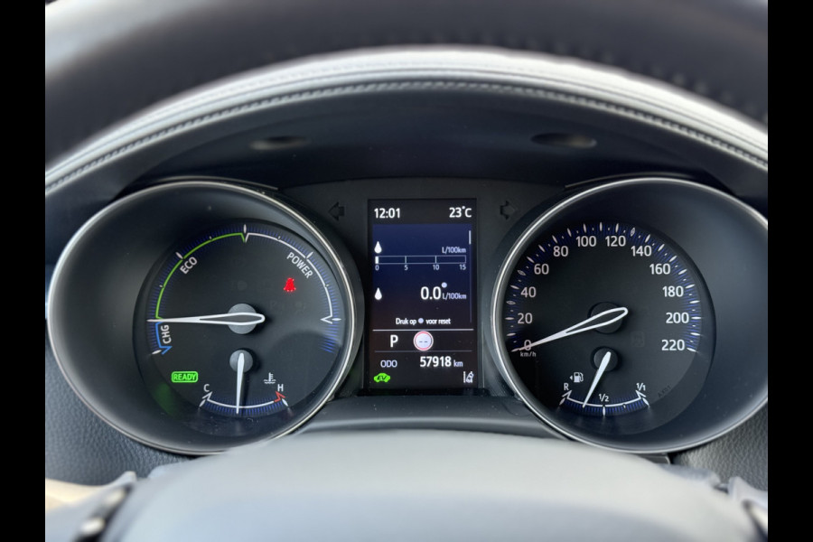 Toyota C-HR 2.0 Hybrid Dynamic | CarPlay | Camera | ACC | Dodehoek | Keyless | 18 inch Toyota C-HR 2.0 Hybrid Dynamic | CarPlay | Camera | ACC | Dodehoek | Keyless | 18 inch