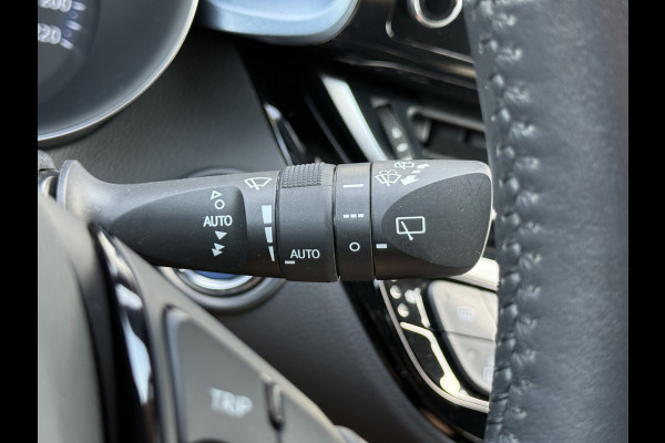 Toyota C-HR 2.0 Hybrid Dynamic | CarPlay | Camera | ACC | Dodehoek | Keyless | 18 inch Toyota C-HR 2.0 Hybrid Dynamic | CarPlay | Camera | ACC | Dodehoek | Keyless | 18 inch