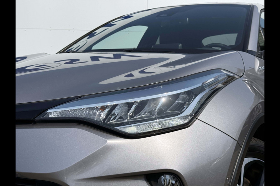 Toyota C-HR 2.0 Hybrid Dynamic | CarPlay | Camera | ACC | Dodehoek | Keyless | 18 inch Toyota C-HR 2.0 Hybrid Dynamic | CarPlay | Camera | ACC | Dodehoek | Keyless | 18 inch