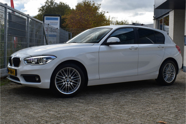 BMW 1-serie 118i Executive | Xenon | Navi. Prof | Aut. | NL AUTO | 17 inch