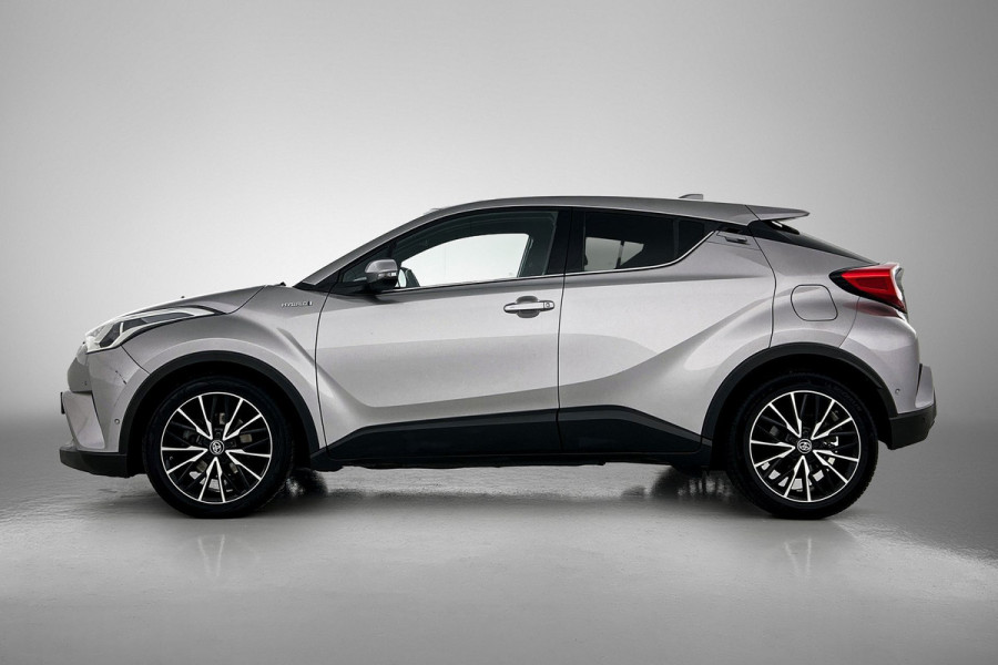 Toyota C-HR 1.8 Hybrid Executive(NL-auto, Goed OndH, Navi, Camera, StoelV, PDC V+A, Parkeerhulp, Cruise Con, Clima Con, Etc)