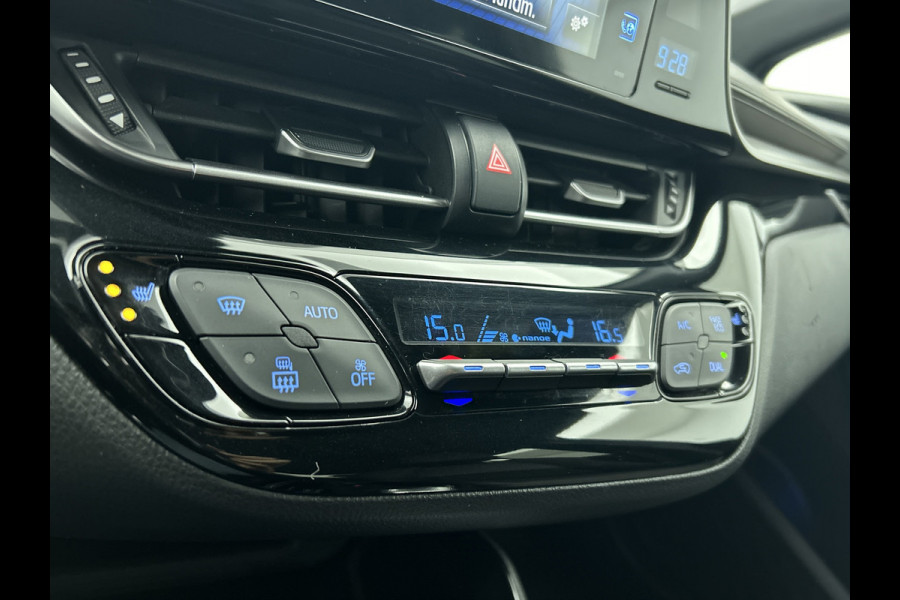 Toyota C-HR 1.8 Hybrid Executive(NL-auto, Goed OndH, Navi, Camera, StoelV, PDC V+A, Parkeerhulp, Cruise Con, Clima Con, Etc)