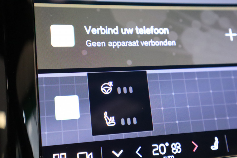 Volvo XC60 2.0 T8 Plug-in hybrid AWD Ultra Black Edition H&K Long Range Luchtvering Volvo XC60 2.0 T8 Plug-in hybrid AWD Ultra Black Edition H&K Long Range Luchtvering