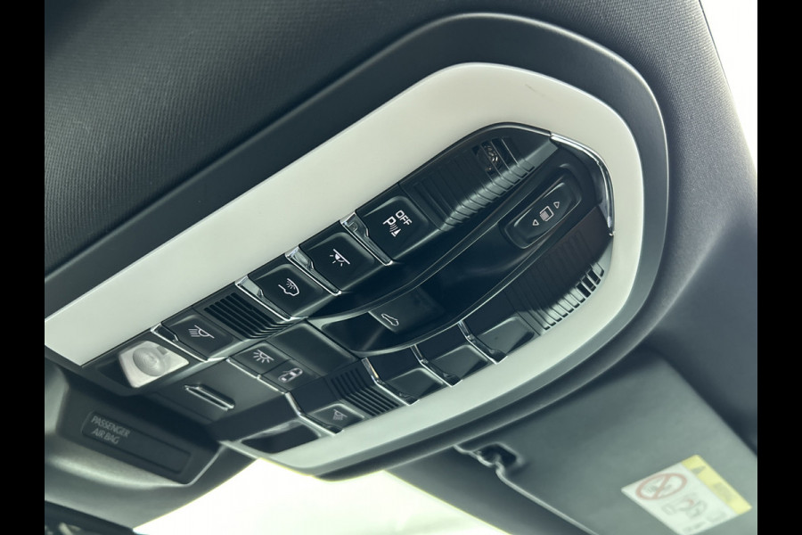 Porsche Macan 2.0 (NL-auto, Panorama, Luchtvering, 18-delige stoelen, Camera, Bose, StoelV, Lane Assist, Etc) Porsche Macan 2.0 (NL-auto, Panorama, Luchtvering, 18-delige stoelen, Camera, Bose, StoelV, Lane Assist, Etc)