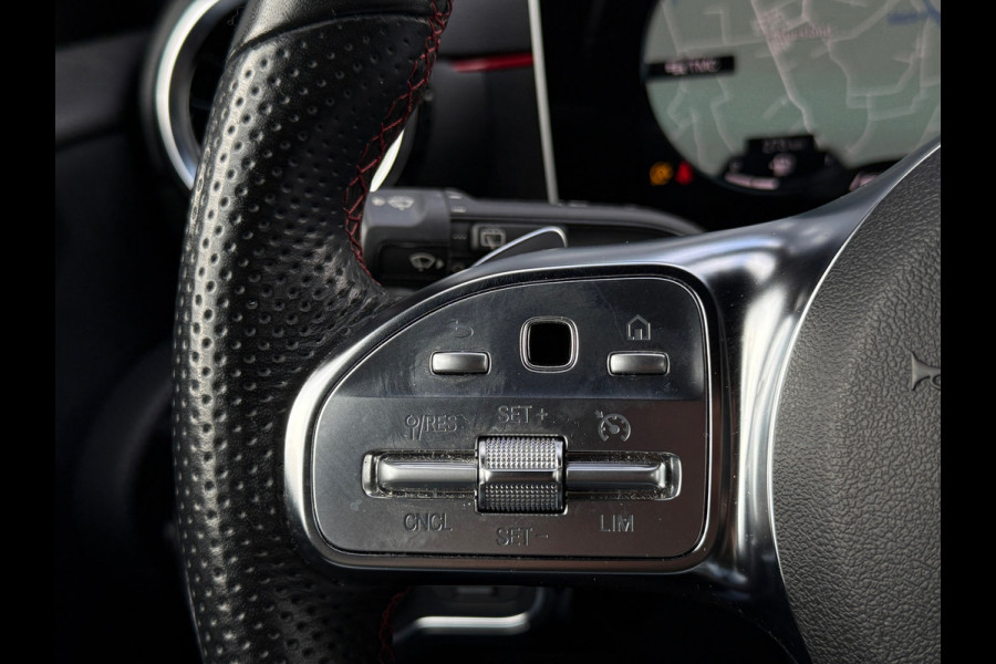 Mercedes-Benz A-Klasse 200 163PK AMG Line Navi|Stoelver|Camera|Lane Assist