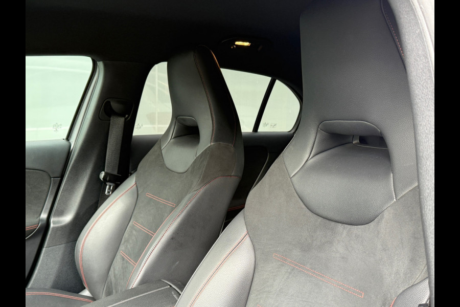 Mercedes-Benz A-Klasse 200 163PK AMG Line Navi|Stoelver|Camera|Lane Assist