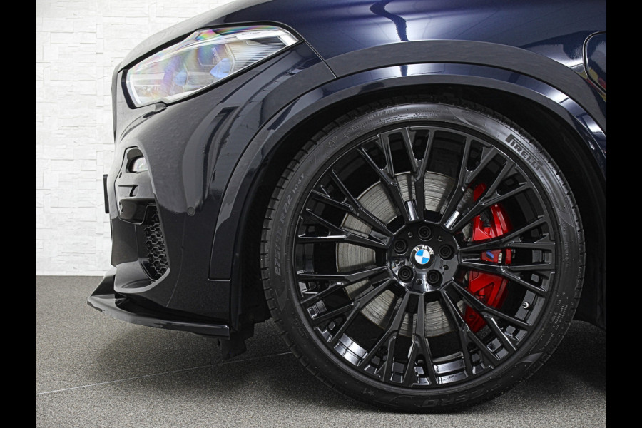 BMW X5 xDrive45e M-Sport | Panorama | 360 Camera | 96% SOH | ACC | Leder Indiv. | Laser-LED | Harman-Kardon | Rij-Assistent Pro | Memory | Head-Up | Trekhaak | 4-Zone Clima | Beker Koeling & Verwarming | Stuurverwarming | Comfortstoelen | Keyless-Entry | M-Gordels | Sfeerverlichting | Carplay |