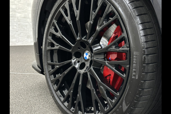 BMW X5 xDrive45e M-Sport | Panorama | 360 Camera | 96% SOH | ACC | Leder Indiv. | Laser-LED | Harman-Kardon | Rij-Assistent Pro | Memory | Head-Up | Trekhaak | 4-Zone Clima | Beker Koeling & Verwarming | Stuurverwarming | Comfortstoelen | Keyless-Entry | M-Gordels | Sfeerverlichting | Carplay |