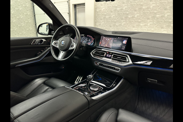 BMW X5 xDrive45e M-Sport | Panorama | 360 Camera | 96% SOH | ACC | Leder Indiv. | Laser-LED | Harman-Kardon | Rij-Assistent Pro | Memory | Head-Up | Trekhaak | 4-Zone Clima | Beker Koeling & Verwarming | Stuurverwarming | Comfortstoelen | Keyless-Entry | M-Gordels | Sfeerverlichting | Carplay |