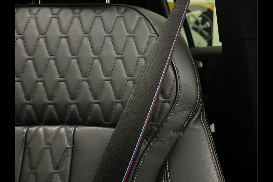 BMW X5 xDrive45e M-Sport | Panorama | 360 Camera | 96% SOH | ACC | Leder Indiv. | Laser-LED | Harman-Kardon | Rij-Assistent Pro | Memory | Head-Up | Trekhaak | 4-Zone Clima | Beker Koeling & Verwarming | Stuurverwarming | Comfortstoelen | Keyless-Entry | M-Gordels | Sfeerverlichting | Carplay |