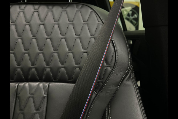 BMW X5 xDrive45e M-Sport | Panorama | 360 Camera | 96% SOH | ACC | Leder Indiv. | Laser-LED | Harman-Kardon | Rij-Assistent Pro | Memory | Head-Up | Trekhaak | 4-Zone Clima | Beker Koeling & Verwarming | Stuurverwarming | Comfortstoelen | Keyless-Entry | M-Gordels | Sfeerverlichting | Carplay |