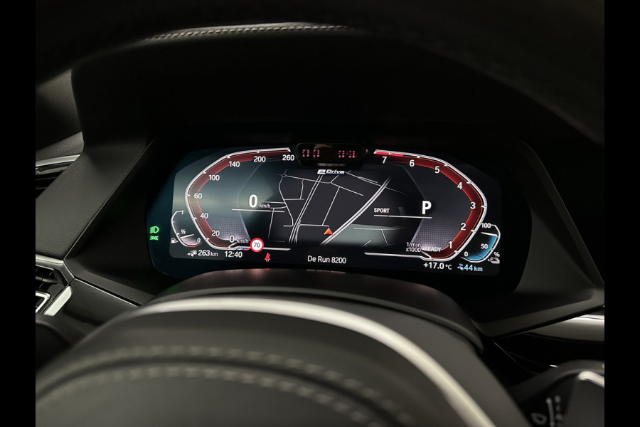 BMW X5 xDrive45e M-Sport | Panorama | 360 Camera | 96% SOH | ACC | Leder Indiv. | Laser-LED | Harman-Kardon | Rij-Assistent Pro | Memory | Head-Up | Trekhaak | 4-Zone Clima | Beker Koeling & Verwarming | Stuurverwarming | Comfortstoelen | Keyless-Entry | M-Gordels | Sfeerverlichting | Carplay |