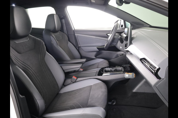 Volkswagen ID.5 Pro Business 77 kWh accu. 210 kW / 286 pk SUV Elek Volkswagen ID.5 Pro Business 77 kWh accu. 210 kW / 286 pk SUV Elek