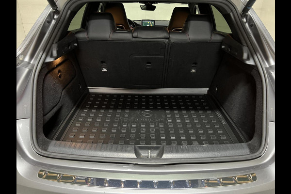 Mercedes-Benz GLA 180 AMG Pano H/K Memory Leer Cruise Clima NAP