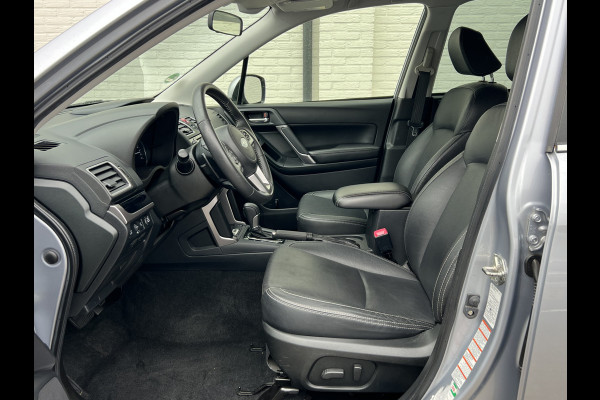 Subaru Forester 2.0 AWD Premium | Trekhaak | Pano | Memory | Dodehoek | BOMVOL!