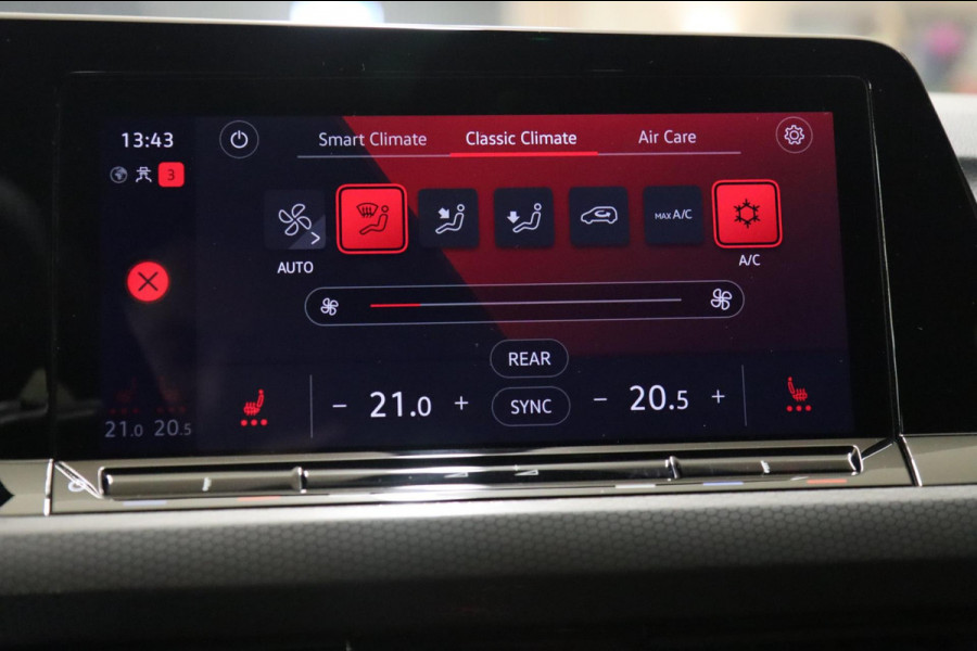 Volkswagen Golf 2.0 TSI GTI 45 JAHRE CLUBSPORT AKRA/PANO/ACC/CAM/CARPLAY/IQ-LIGHT/VOLL Volkswagen Golf 2.0 TSI GTI 45 JAHRE CLUBSPORT AKRA/PANO/ACC/CAM/CARPLAY/IQ-LIGHT/VOLL