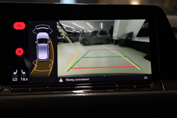 Volkswagen Golf 2.0 TSI GTI 45 JAHRE CLUBSPORT AKRA/PANO/ACC/CAM/CARPLAY/IQ-LIGHT/VOLL Volkswagen Golf 2.0 TSI GTI 45 JAHRE CLUBSPORT AKRA/PANO/ACC/CAM/CARPLAY/IQ-LIGHT/VOLL