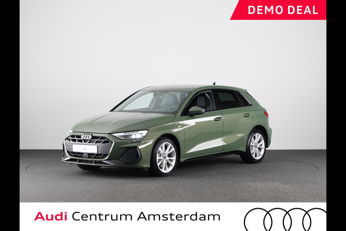 Audi A3 Sportback 40 TFSI e S edition 204pk | Verlengde garantie | Parkeercamera | Adaptieve cruise controle | Optiek pakket zwart Plus | Extra geting glas Audi A3 Sportback 40 TFSI e S edition 204pk | Verlengde garantie | Parkeercamera | Adaptieve cruise controle | Optiek pakket zwart Plus | Extra geting glas