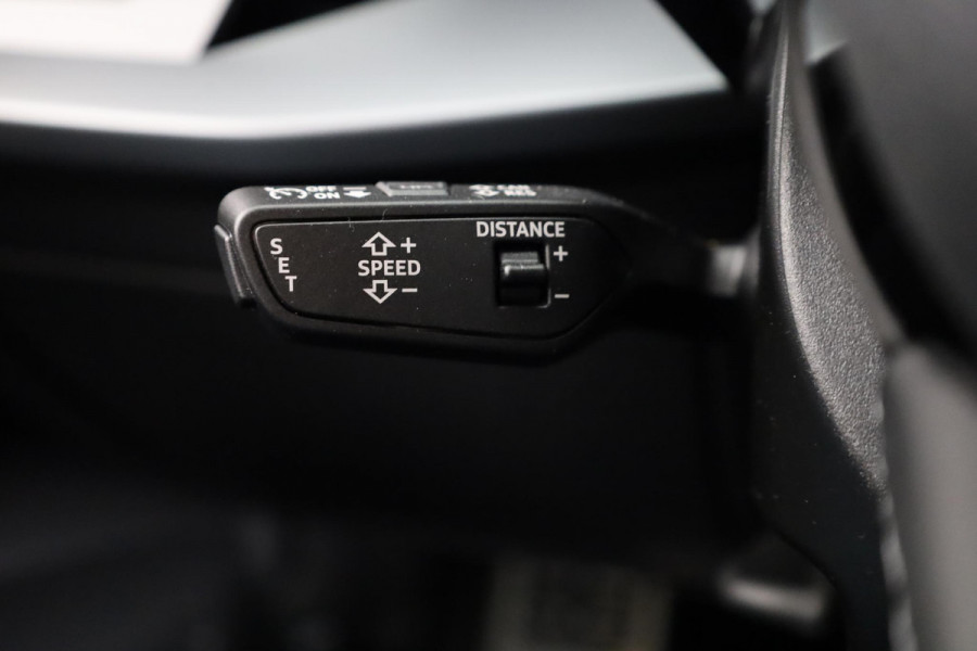 Audi A3 Sportback 40 TFSI e S edition 204pk | Verlengde garantie | Parkeercamera | Adaptieve cruise controle | Optiek pakket zwart Plus | Extra geting glas