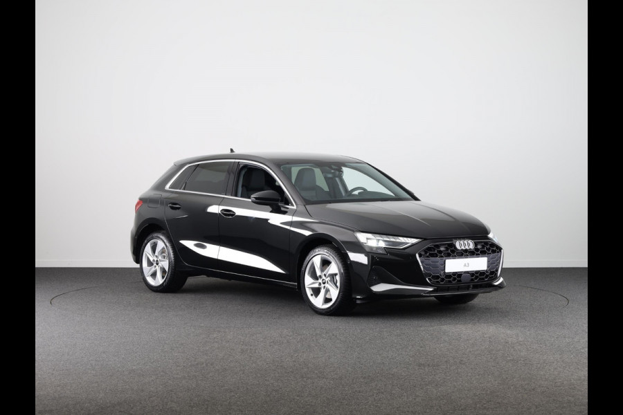Audi A3 Sportback 40 TFSI e Advanced edition 204pk | Verlengde garantie | Navigatie | Extra getint glas | Verwarmbare voorstoelen Audi A3 Sportback 40 TFSI e Advanced edition 204pk | Verlengde garantie | Navigatie | Extra getint glas | Verwarmbare voorstoelen