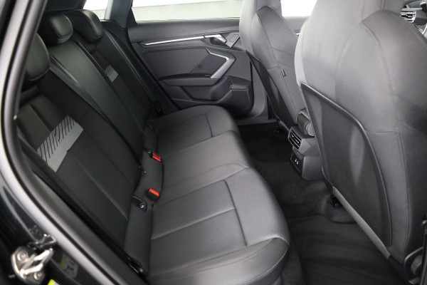 Audi A3 Sportback 40 TFSI e Advanced edition 204pk | Verlengde garantie | Navigatie | Extra getint glas | Verwarmbare voorstoelen Audi A3 Sportback 40 TFSI e Advanced edition 204pk | Verlengde garantie | Navigatie | Extra getint glas | Verwarmbare voorstoelen