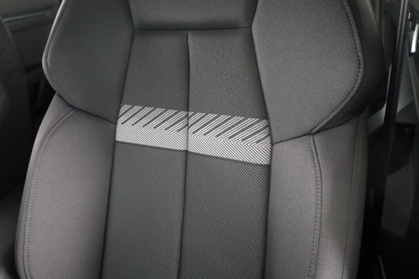 Audi A3 Sportback 40 TFSI e Advanced edition 204pk | Verlengde garantie | Navigatie | Extra getint glas | Verwarmbare voorstoelen Audi A3 Sportback 40 TFSI e Advanced edition 204pk | Verlengde garantie | Navigatie | Extra getint glas | Verwarmbare voorstoelen
