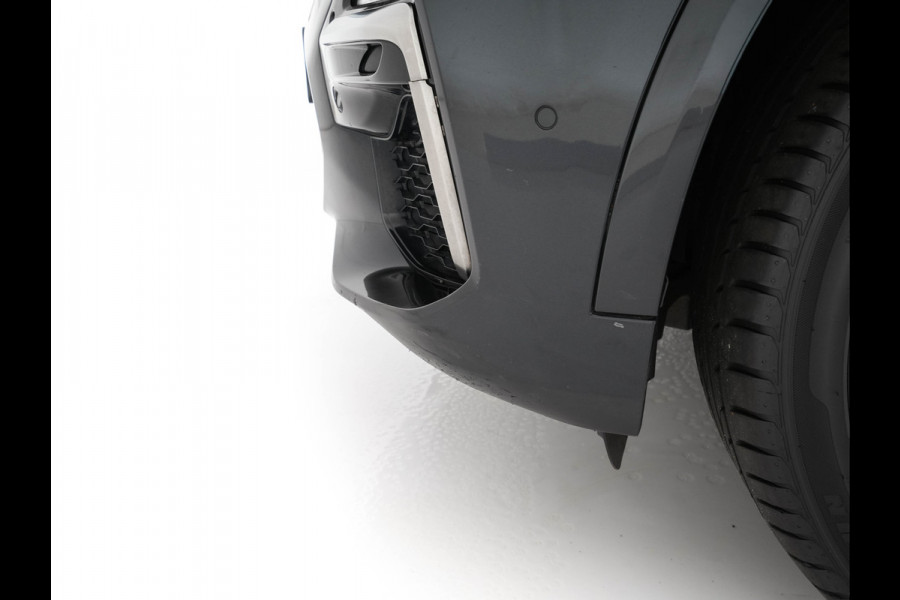 BMW X5 M50d High Executive M-Sportpack Aut. *PANO | HEAD-UP | DESIGN-LEATHER | LASER-LIGHT | TOP-VIEW | HARMAN/KARDON | MEMORY-PACK | DIGI-COCKPIT | DAB+ | HEATED-COMFORTSEATS | NAVI-FULLMAP | KEYLESS | TOWBAR | 21''ALU*