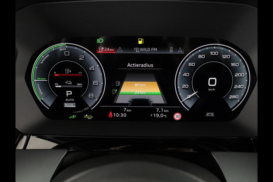 Audi A3 Sportback 40 TFSI e Advanced edition 204pk | Verlengde garantie | Navigatie | Extra getint glas | Verwarmbare voorstoelen Audi A3 Sportback 40 TFSI e Advanced edition 204pk | Verlengde garantie | Navigatie | Extra getint glas | Verwarmbare voorstoelen