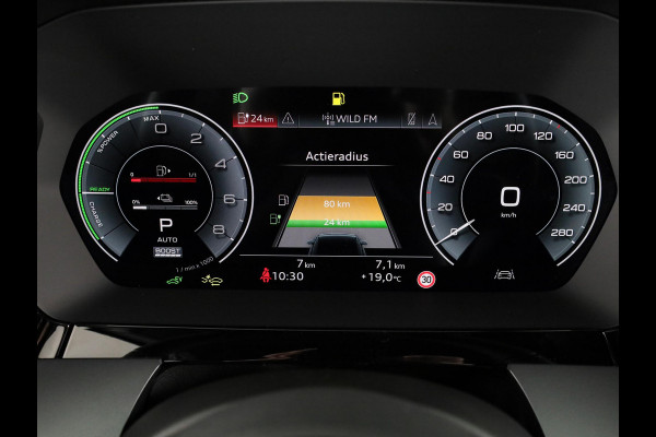 Audi A3 Sportback 40 TFSI e Advanced edition 204pk | Verlengde garantie | Navigatie | Extra getint glas | Verwarmbare voorstoelen Audi A3 Sportback 40 TFSI e Advanced edition 204pk | Verlengde garantie | Navigatie | Extra getint glas | Verwarmbare voorstoelen