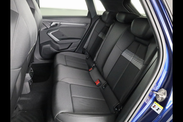 Audi A3 Sportback 40 TFSI e Advanced edition 204pk | Verlengde garantie | Navigatie | Extra getint glas | Verwarmbare voorstoelen Audi A3 Sportback 40 TFSI e Advanced edition 204pk | Verlengde garantie | Navigatie | Extra getint glas | Verwarmbare voorstoelen