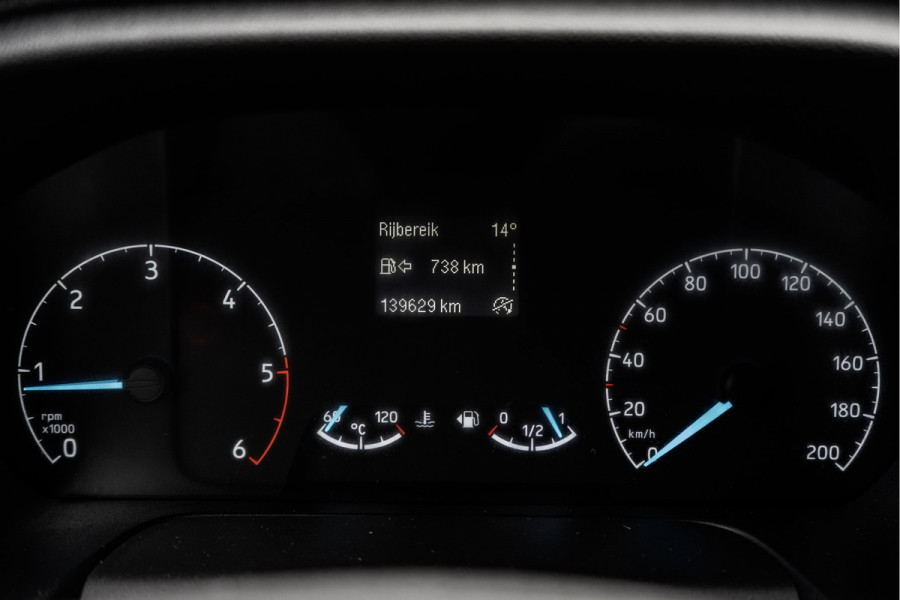 Ford Transit Custom 2.0-TDCI | L2H1 | LED | Inrichting | Omvormer | Cruise | Airco | PDC | Euro 6 Ford Transit Custom 2.0-TDCI | L2H1 | LED | Inrichting | Omvormer | Cruise | Airco | PDC | Euro 6