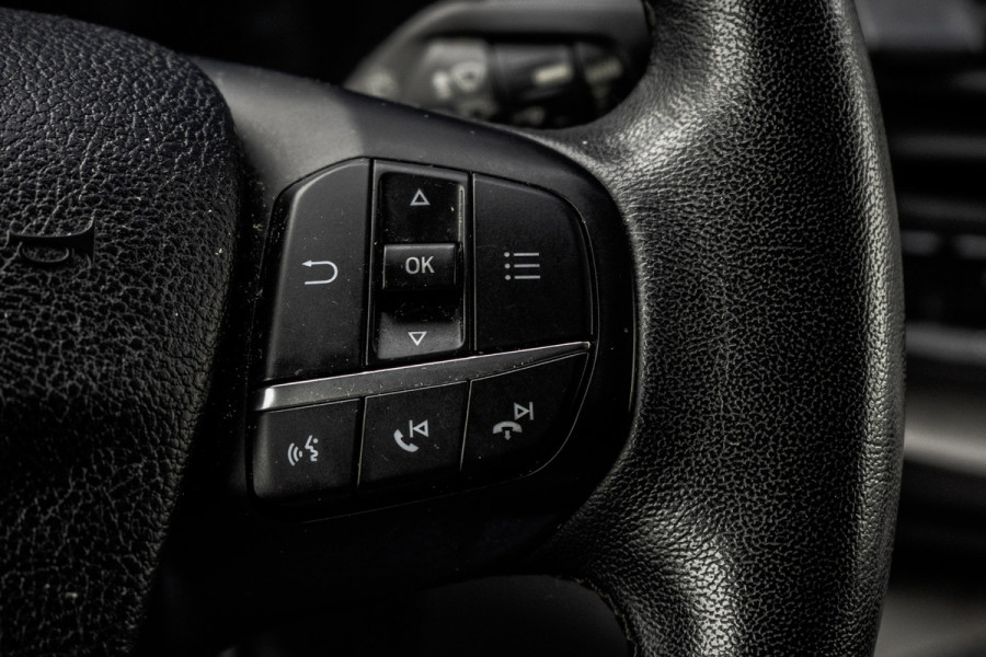 Ford Transit Custom 2.0-TDCI | L2H1 | LED | Inrichting | Omvormer | Cruise | Airco | PDC | Euro 6 Ford Transit Custom 2.0-TDCI | L2H1 | LED | Inrichting | Omvormer | Cruise | Airco | PDC | Euro 6