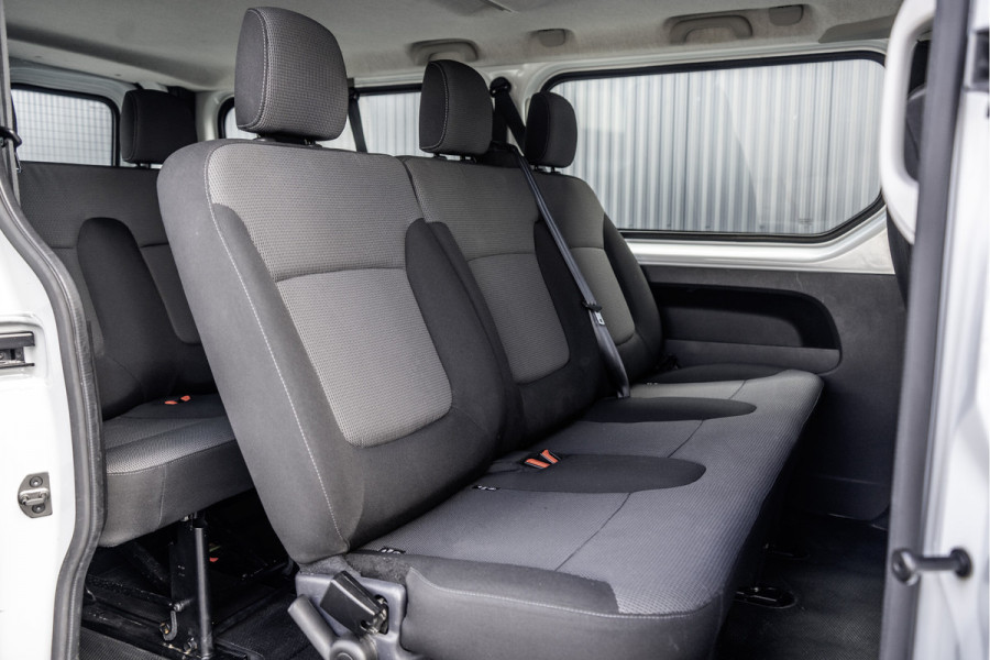 Renault Trafic **dCi 95 T29 L2H1 | 9-Persoons | Navi | LED | Cruise | Airco | Euro 6** Renault Trafic **dCi 95 T29 L2H1 | 9-Persoons | Navi | LED | Cruise | Airco | Euro 6**