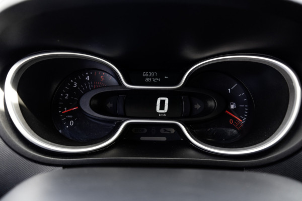 Renault Trafic **dCi 95 T29 L2H1 | 9-Persoons | Navi | LED | Cruise | Airco | Euro 6** Renault Trafic **dCi 95 T29 L2H1 | 9-Persoons | Navi | LED | Cruise | Airco | Euro 6**