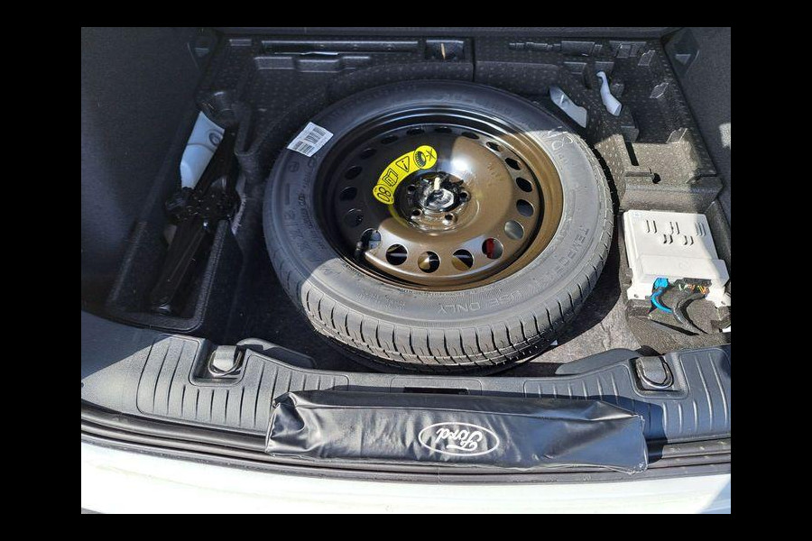 Ford Kuga 2.5 FHEV Active X | 190pk | Driver Assistance Pack | Technology Pack | Winterpack | Panoramadak | All Weather Banden | Geen stekker nodig Ford Kuga 2.5 FHEV Active X | 190pk | Driver Assistance Pack | Technology Pack | Winterpack | Panoramadak | All Weather Banden | Geen stekker nodig