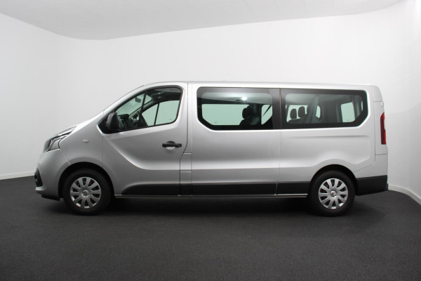 Renault Trafic Passenger 1.6 dCi Grand Authentique Energy incl. BPM/ BTW  L2H1 8 persoons !  Navigatie Airco voor en achter Parkeer sensoren Cruise Control Bumpers in kleur