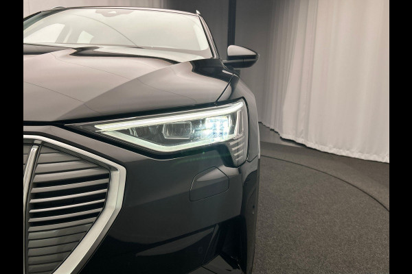 Audi e-tron E-tron 50 quattro Launch edition 71 kWh Origineel NL Virtual Audi e-tron E-tron 50 quattro Launch edition 71 kWh Origineel NL Virtual