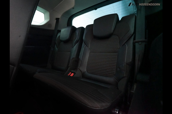 Renault Grand Scénic 1.3 TCe Bose 7p. (APPLE CARPLAY,LED,KEYLESS,DODEHOEK,MASSAGE,CAMERA,COMFORT-STOELEN,TREKHAAK,LM-VELGEN)