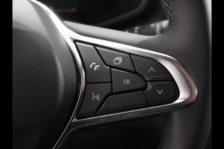 Renault Trafic 2.0 Blue dCi 110 T30 L2H1 Advance Navigatie Airco Lichtmetalen velgen Betimmering Trekhaak Parkeer sensoren Dab