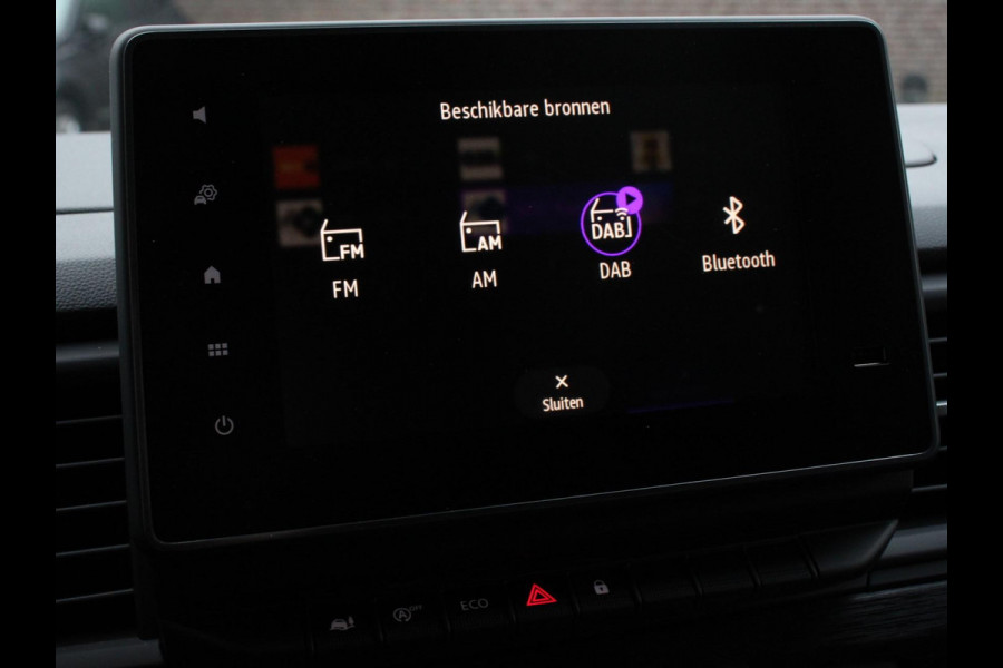 Renault Trafic 2.0 Blue dCi 110 T30 L2H1 Advance Navigatie Airco Lichtmetalen velgen Betimmering Trekhaak Parkeer sensoren Dab