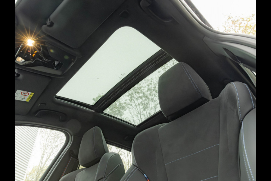 BMW 1-serie 120 M-Sport Pro - Pano - Trekhaak - Driving Ass - Camera BMW 1-serie 120 M-Sport Pro - Pano - Trekhaak - Driving Ass - Camera