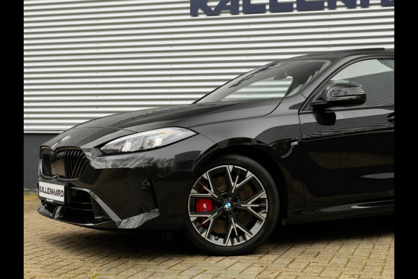 BMW 1-serie 120 M-Sport Pro - Pano - Trekhaak - Driving Ass - Camera BMW 1-serie 120 M-Sport Pro - Pano - Trekhaak - Driving Ass - Camera