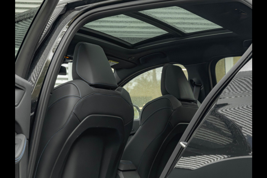 BMW 1-serie 120 M-Sport Pro - Pano - Trekhaak - Driving Ass - Camera BMW 1-serie 120 M-Sport Pro - Pano - Trekhaak - Driving Ass - Camera