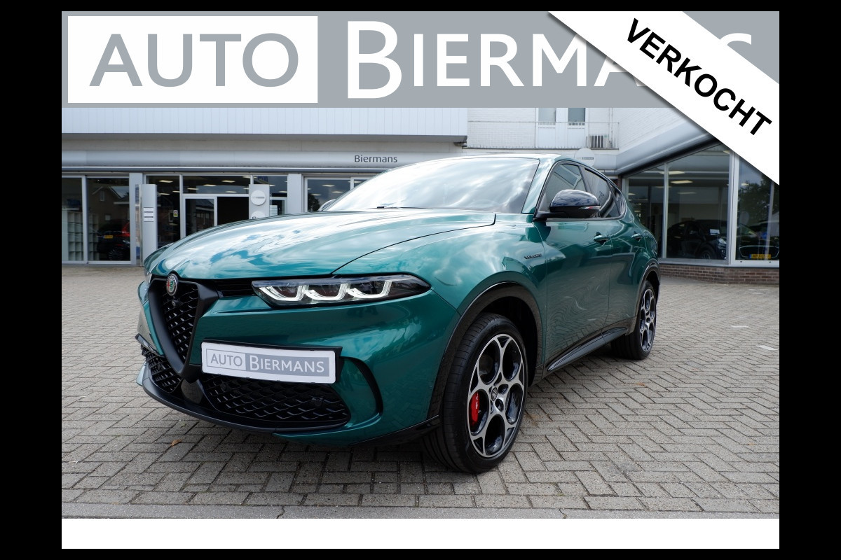 Alfa Romeo Tonale 1.3T PHEV Veloce / 280PK / INCL. 12MND BOVAG Alfa Romeo Tonale 1.3T PHEV Veloce / 280PK / INCL. 12MND BOVAG